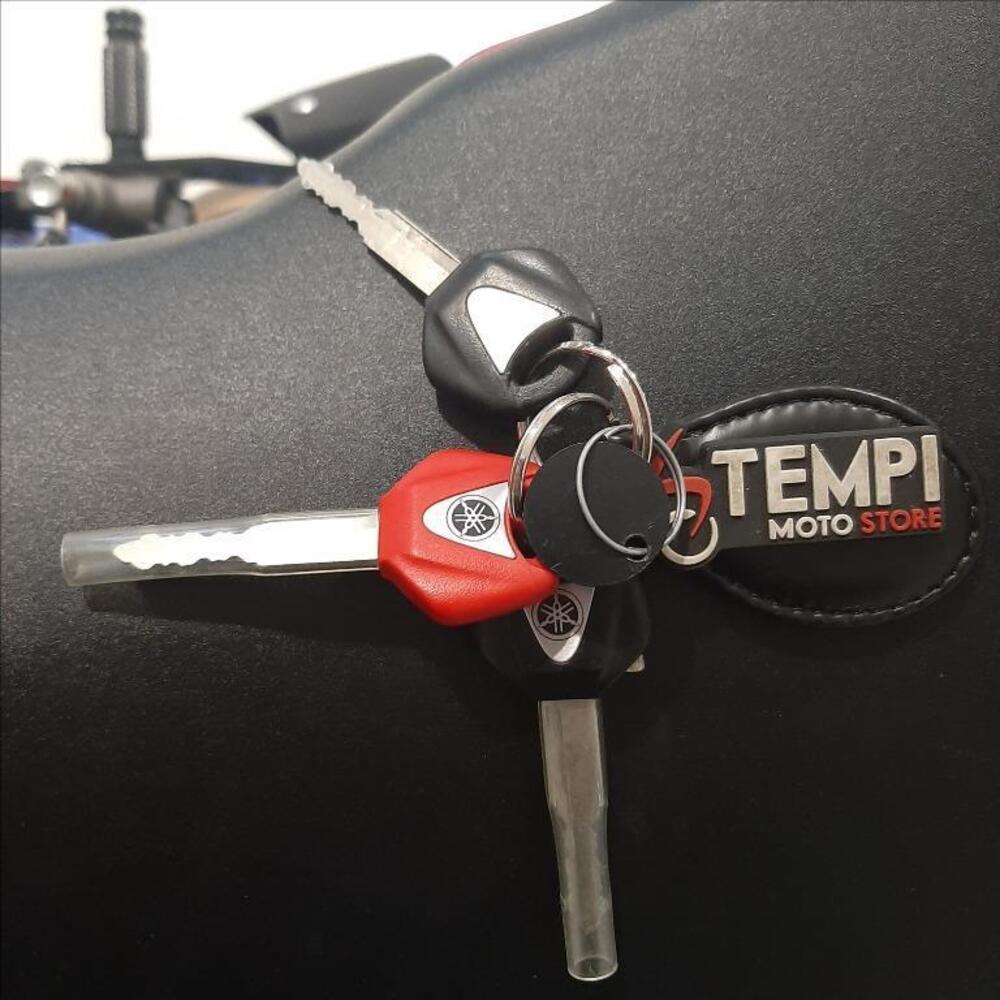 Yamaha YZF R1 (2015 - 16) (16)