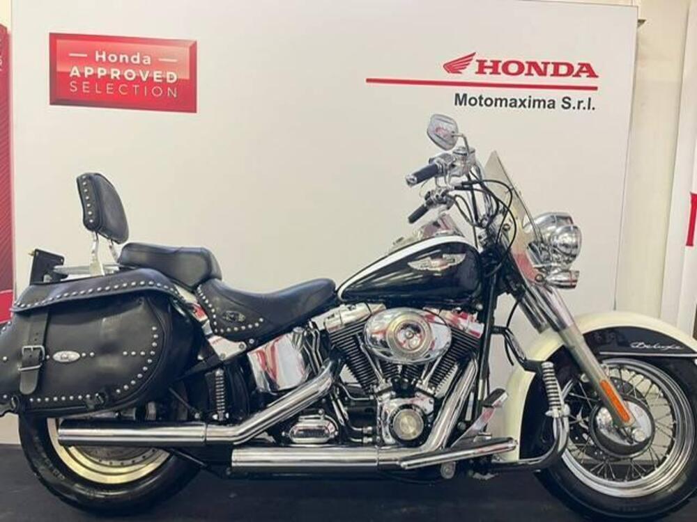 Harley-Davidson 1584 Deluxe (2007 - 08) - FLSTN