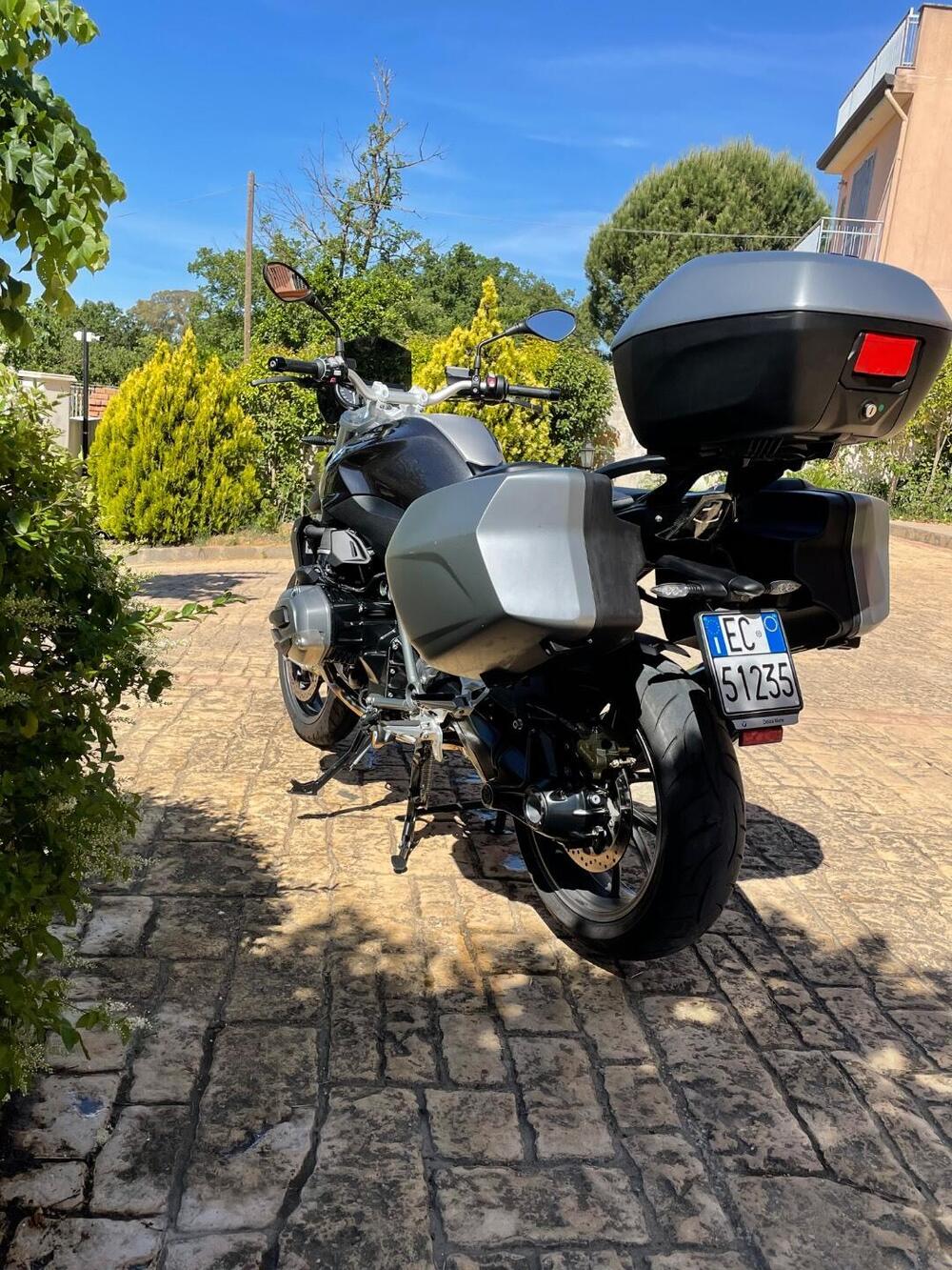 Bmw R 1200 R (2015 - 16) (2)