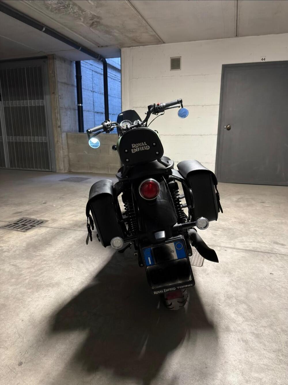 Royal Enfield Meteor 350 (2021 - 26) (3)