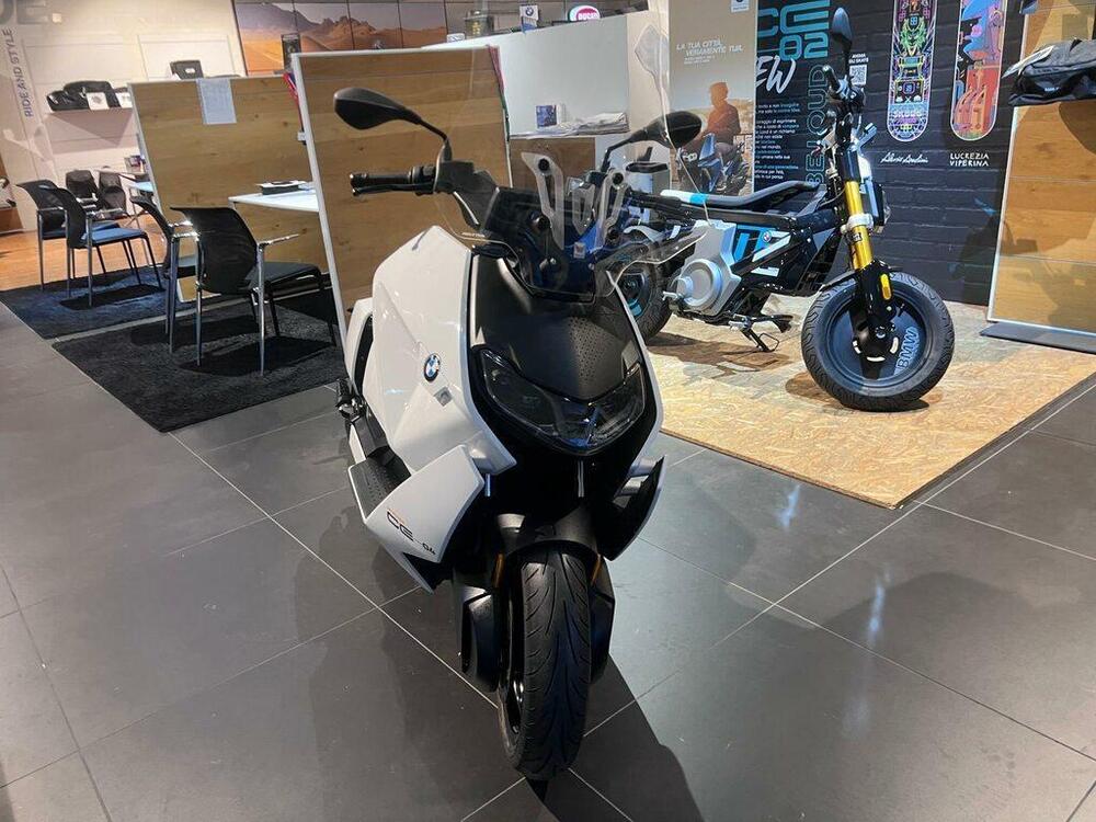 Bmw CE 04 (2021 - 25) (3)