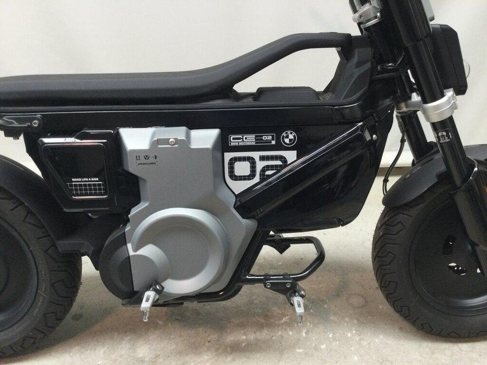 Bmw CE 02 AM (2024 - 26) (8)