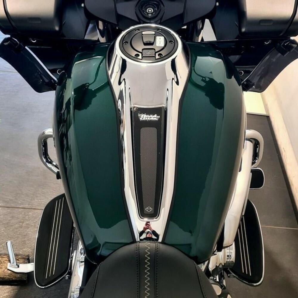 Harley-Davidson 117 Road Glide (2020) (7)