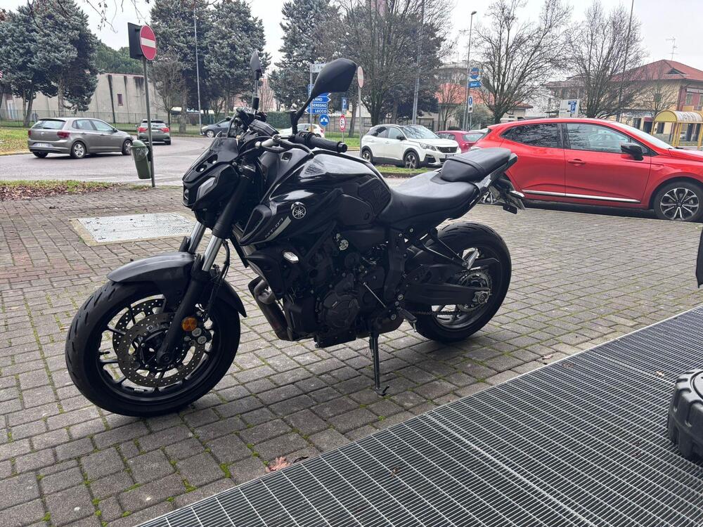 Yamaha MT-07 Pure (2023 - 25) (2)