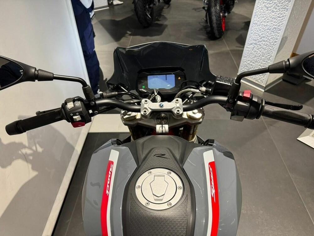 Bmw G 310 R (2021 - 25) (4)
