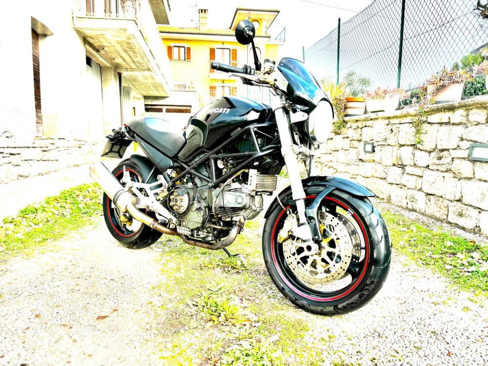 Ducati Monster 900 Dark I.E. (1999 - 02) (2)