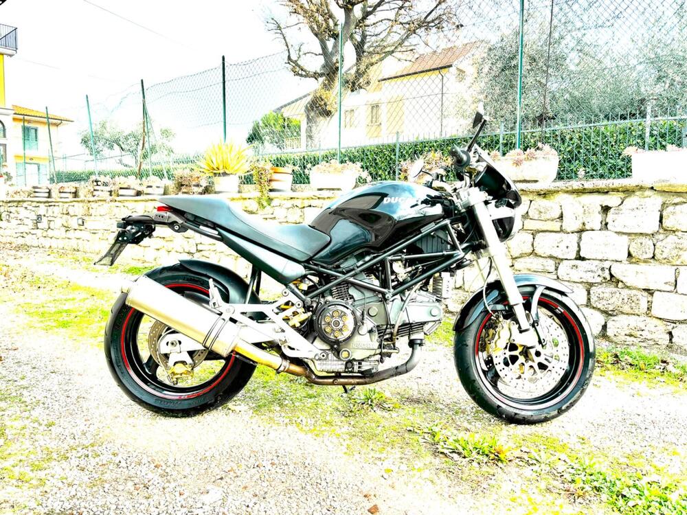 Ducati Monster 900 Dark I.E. (1999 - 02) (3)