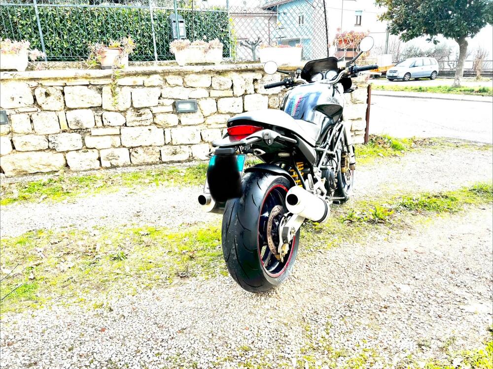 Ducati Monster 900 Dark I.E. (1999 - 02) (5)