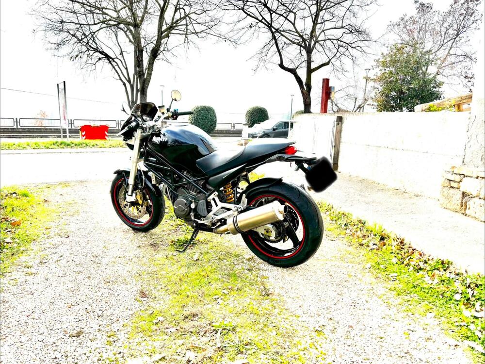 Ducati Monster 900 Dark I.E. (1999 - 02) (7)