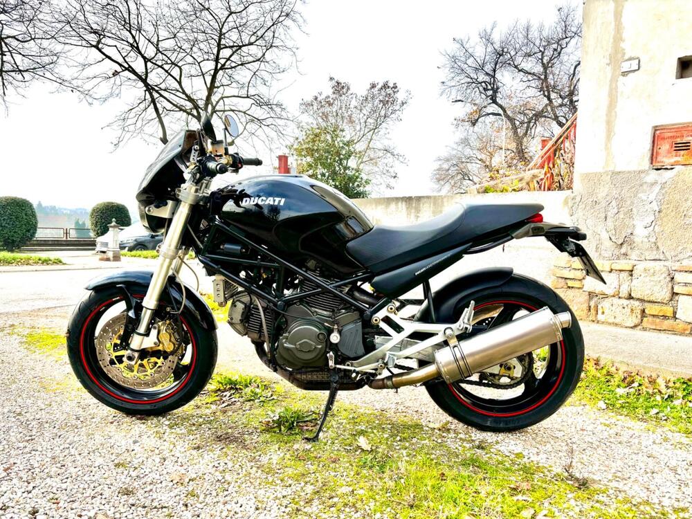 Ducati Monster 900 Dark I.E. (1999 - 02) (8)