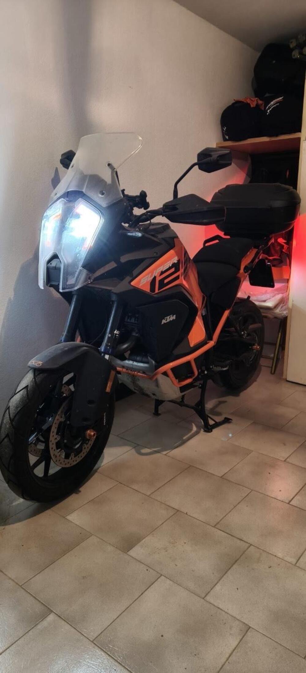 KTM 1290 Super Adventure S (2022 - 25) (4)