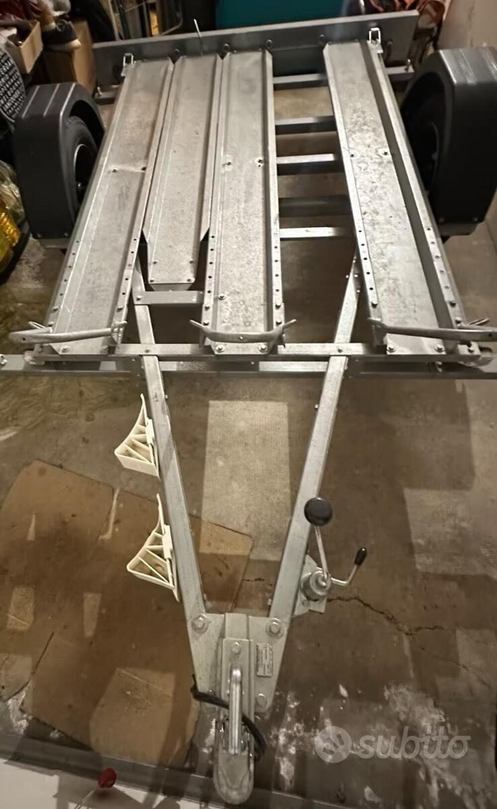 Carrello porta moto novatecno (2)