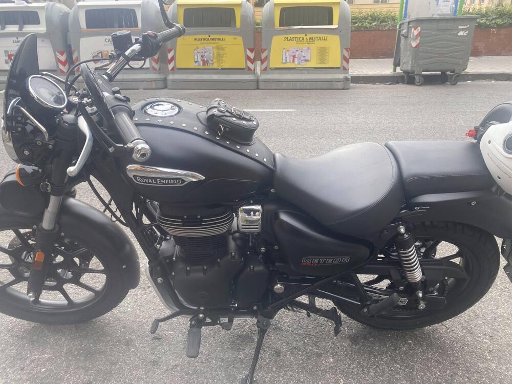 Royal Enfield Meteor 350 (2021 - 26)