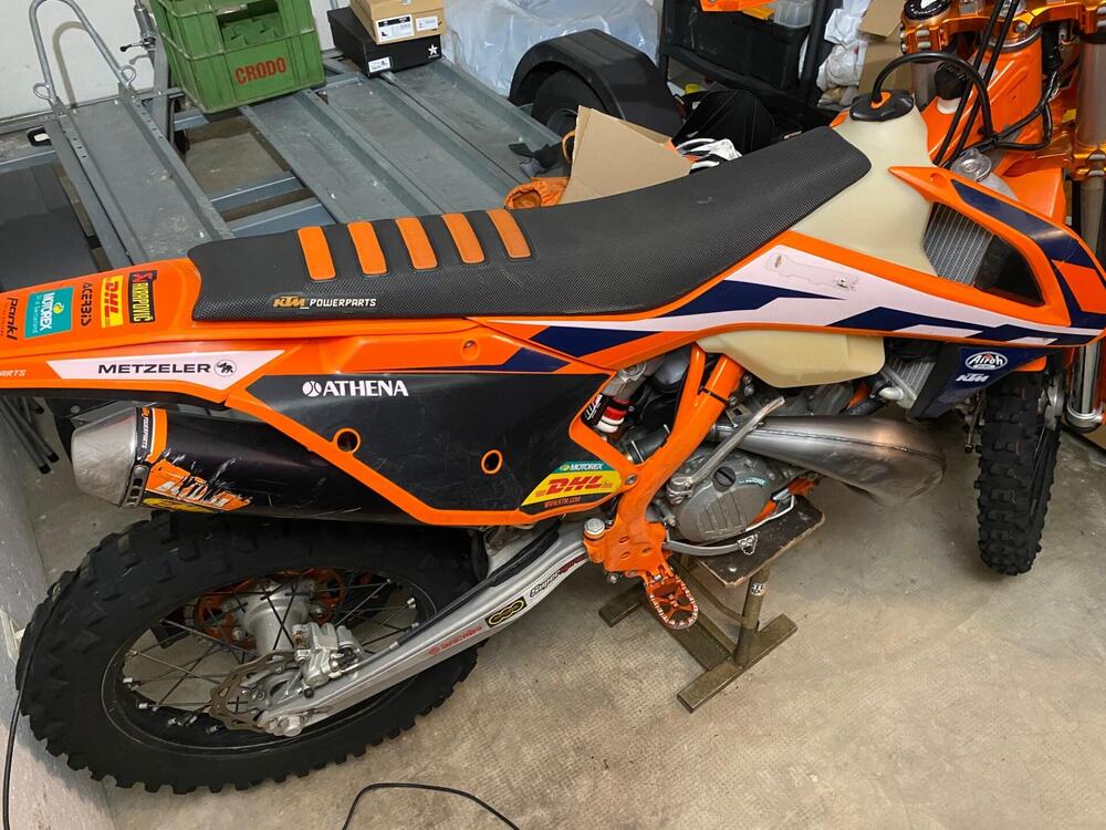 KTM 300 EXC E TPI (2019) (2)