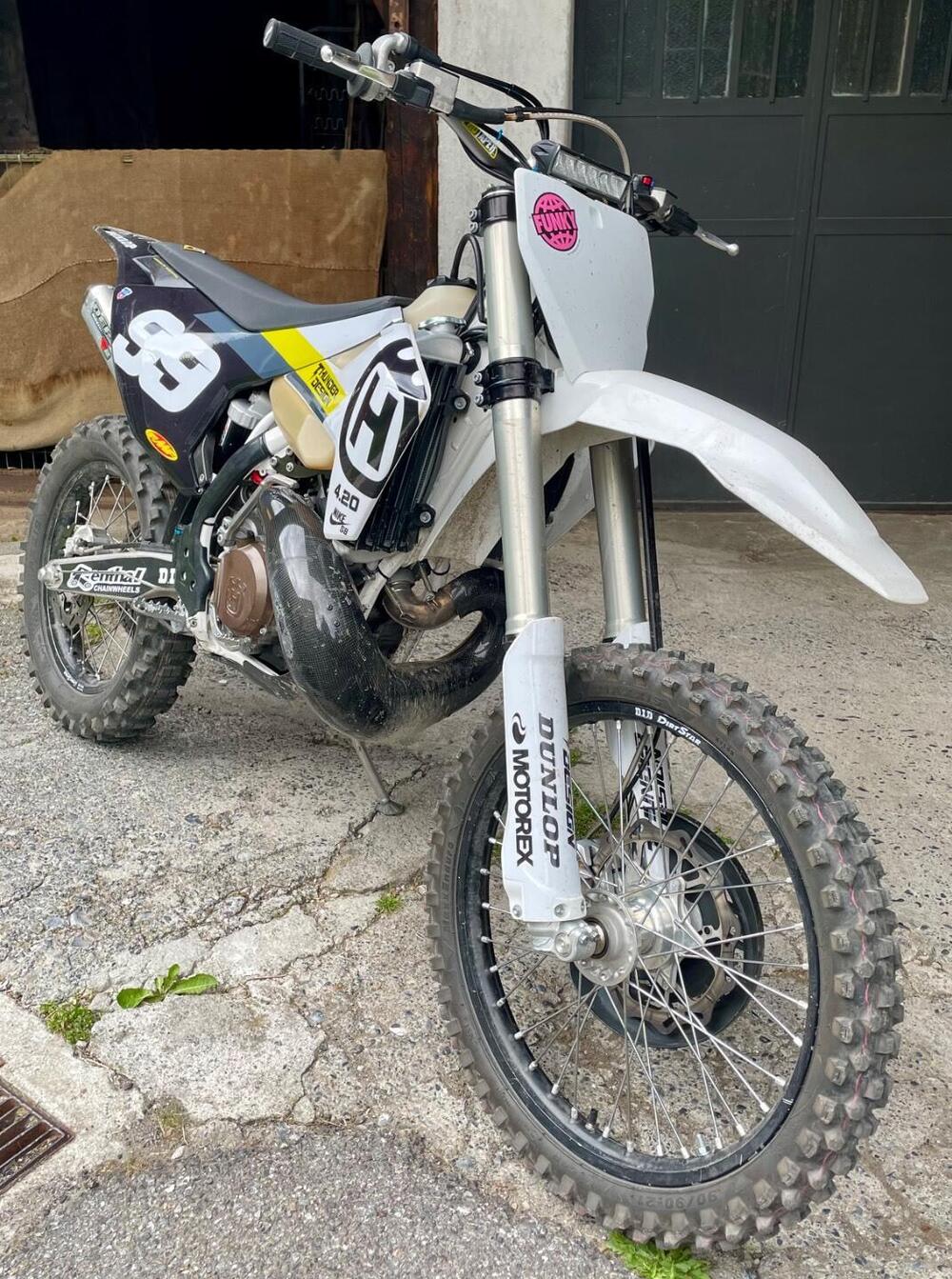 Husqvarna TE 250i (2018) (5)