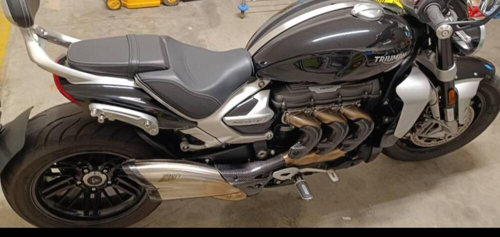 Triumph Rocket 3 R (2021 - 24) (2)