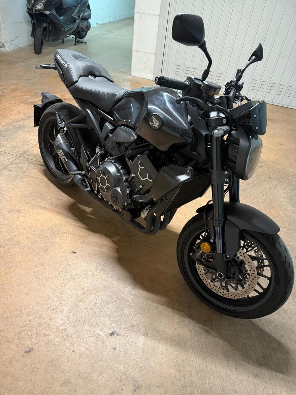 Honda CB 1000 R Black Edition (2021 - 25) (5)