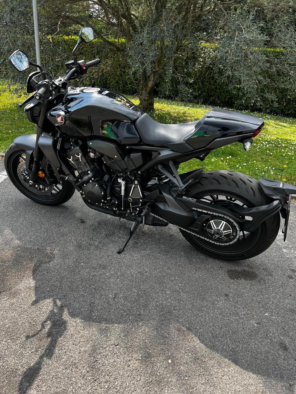Honda CB 1000 R Black Edition (2021 - 25)