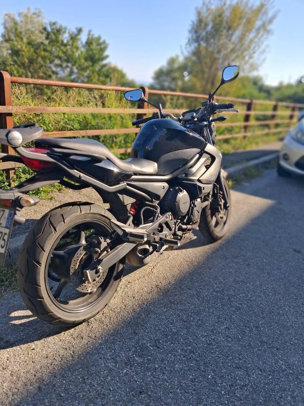 Yamaha XJ6 (2008 - 15) (3)