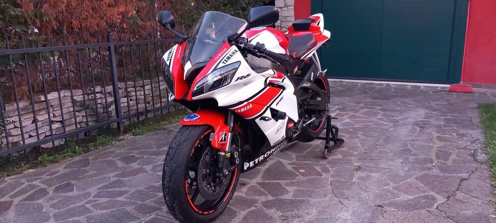 Yamaha YZF R6 (2008 - 09) (13)