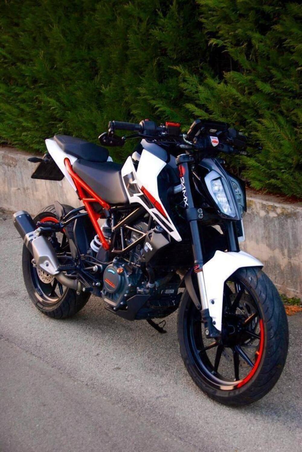 KTM 125 Duke (2021 - 23)