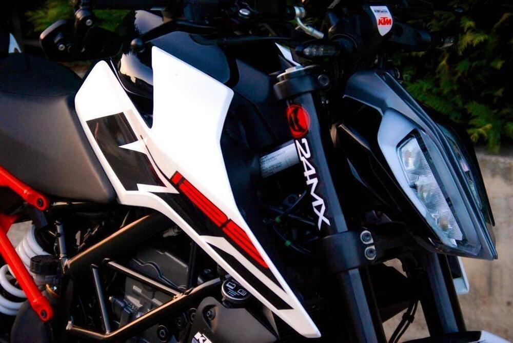 KTM 125 Duke (2021 - 23) (2)