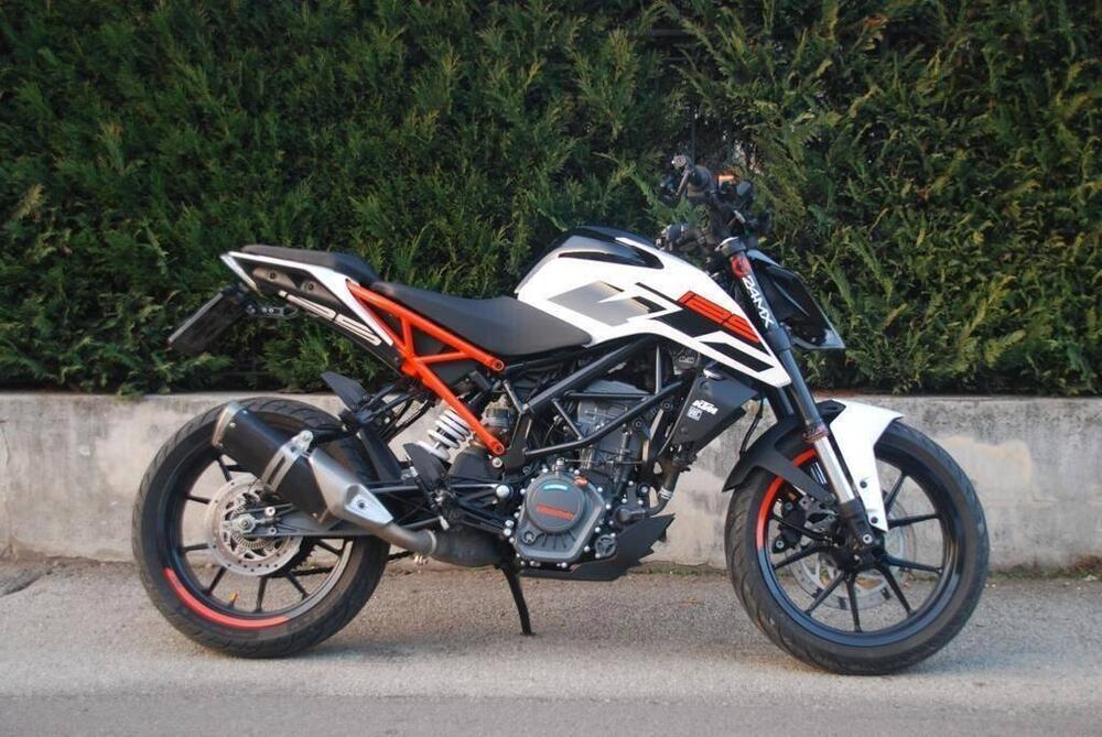 KTM 125 Duke (2021 - 23) (4)