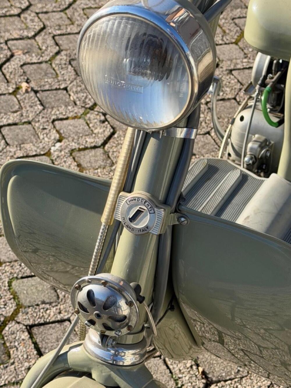 Innocenti LAMBRETTA 125D (6)
