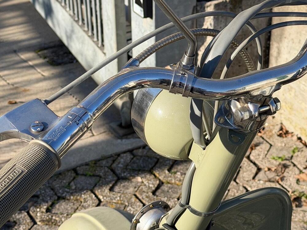 Innocenti LAMBRETTA 125D (7)