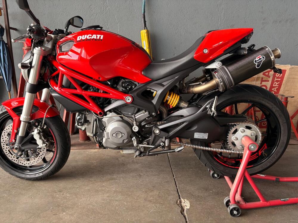 Ducati Monster 796 (2010 - 13) (2)
