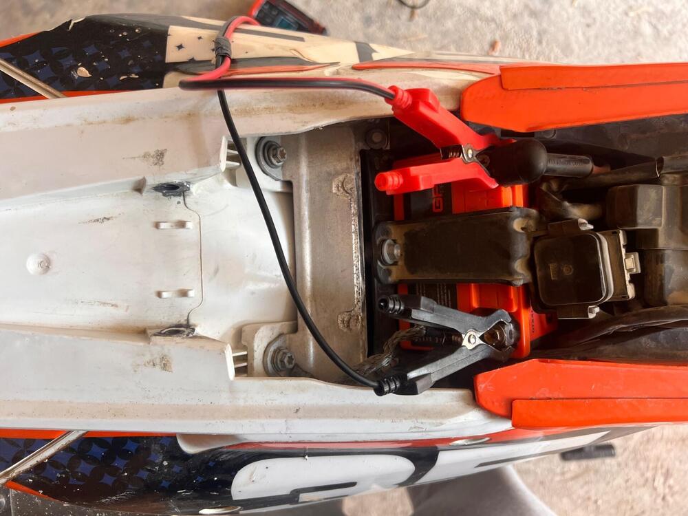 KTM 250 SX-F (2018) (6)