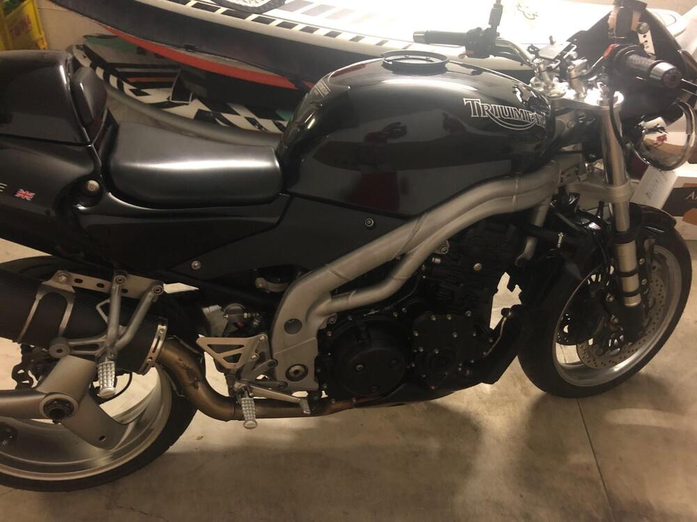 Triumph Speed Triple 955i (14)