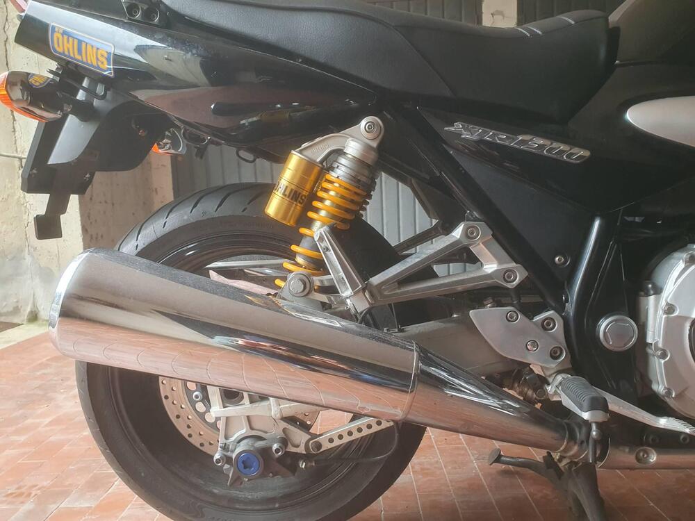 Yamaha XJR 1300 (2002 - 06) (9)