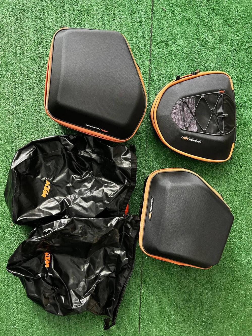 KTM 1290 Super Duke R ABS (2017 - 18) (9)