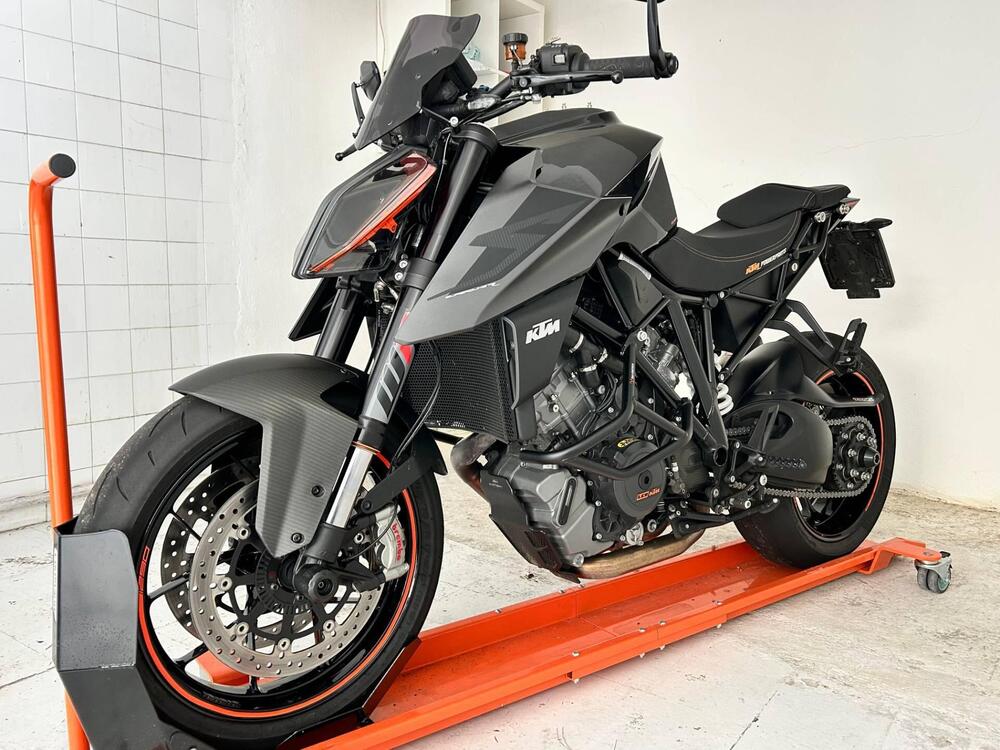 KTM 1290 Super Duke R ABS (2017 - 18) (3)
