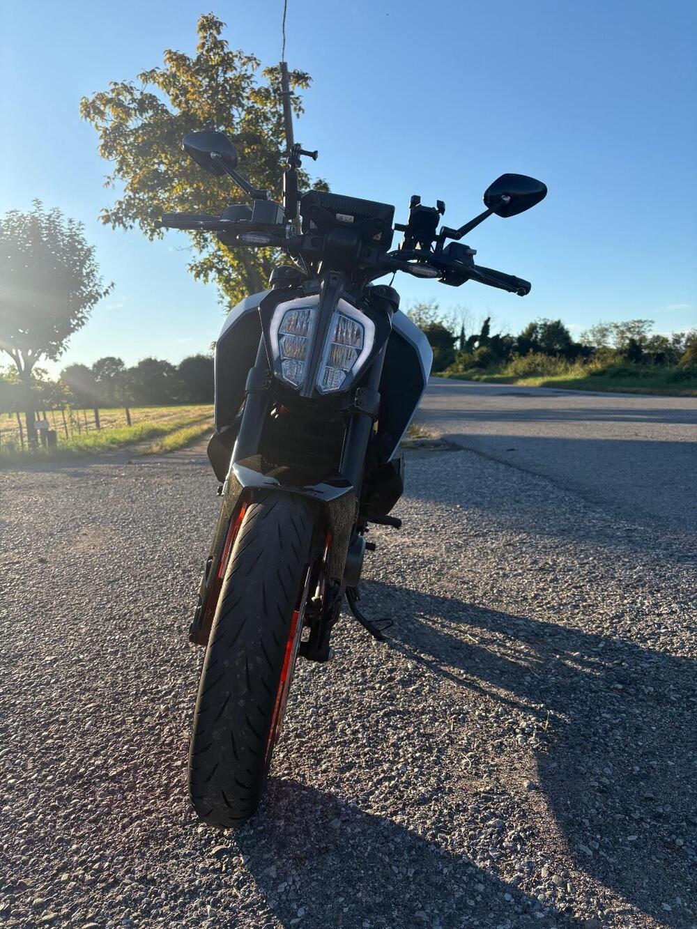 KTM 390 Duke (2021 - 23) (2)