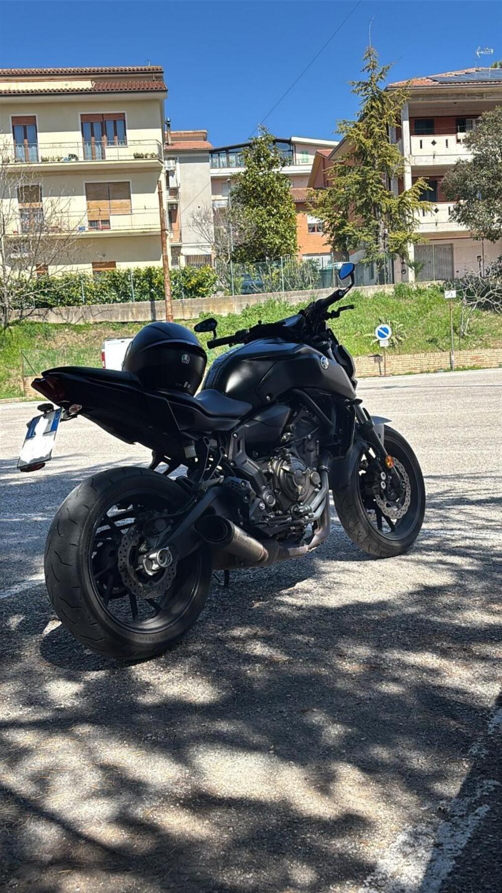 Yamaha MT-07 (2017 - 18) (2)
