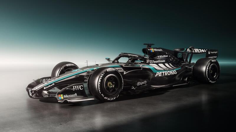 Mercedes W17