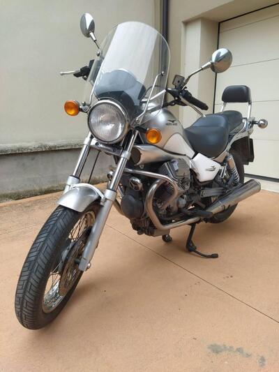 Moto Guzzi Nevada 750 Club (2002 - 06) usata