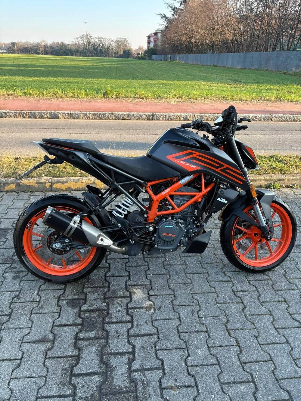 KTM 125 Duke (2021 - 23) (3)