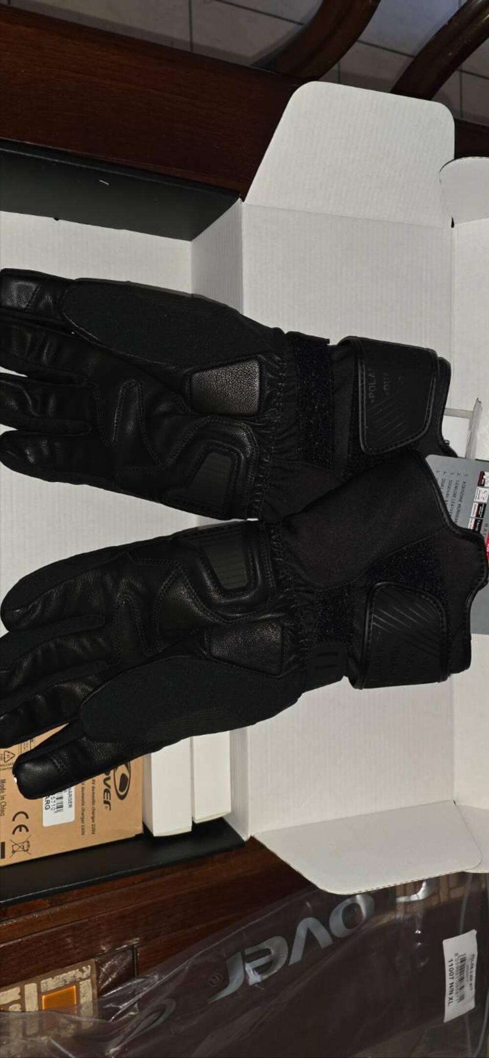 CLOVER GUANTO POLAR-2 WP MISURA XL (6)