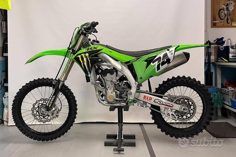 Kawasaki KX 250 F (2021)