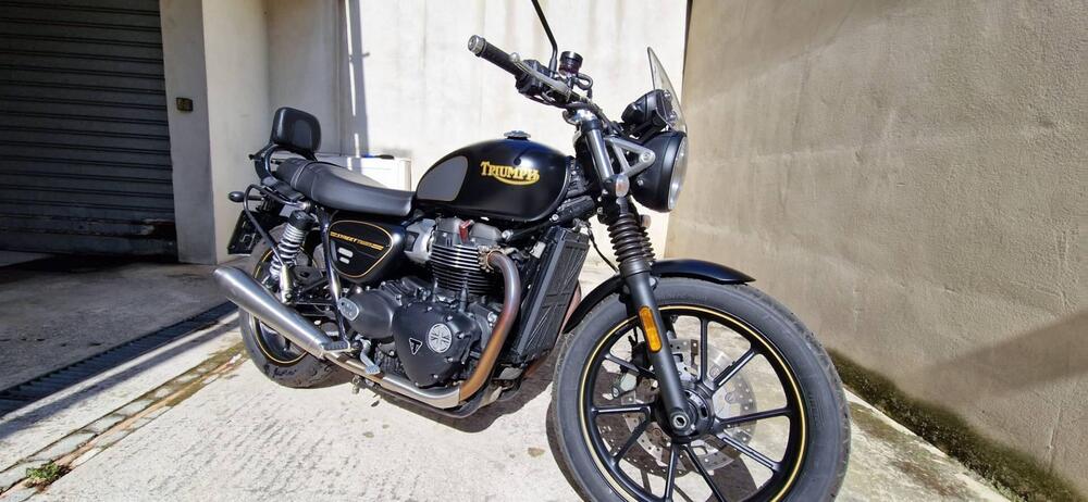 Triumph Street Twin 900 (2021 - 22) (5)