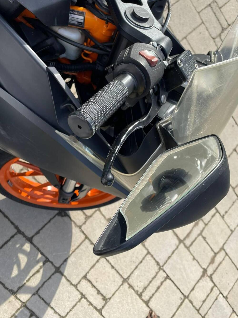 KTM RC 125 ABS (2015 - 16) (6)