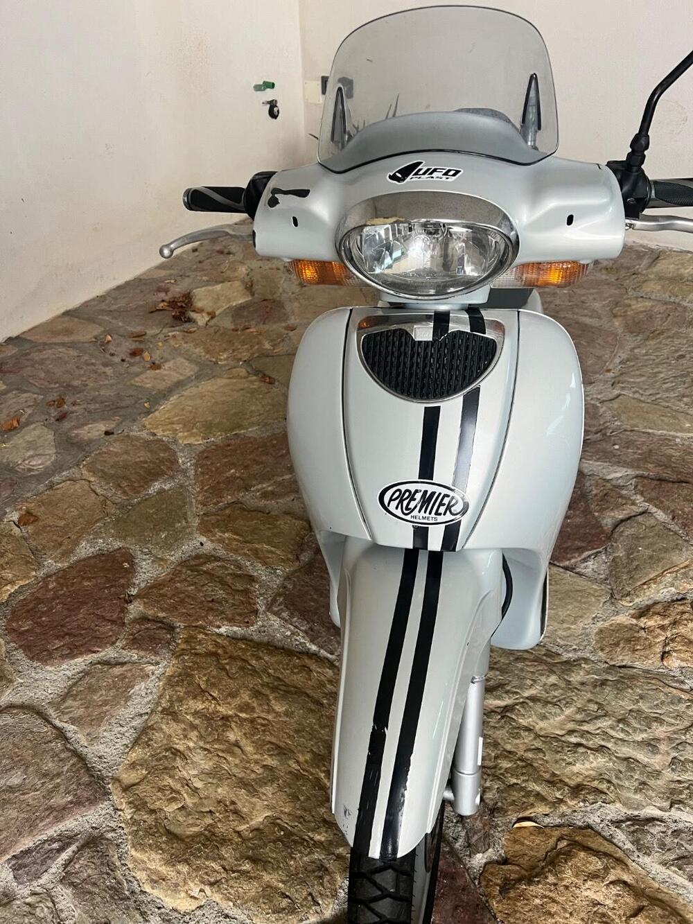 Aprilia Scarabeo 50 (2004 - 06)