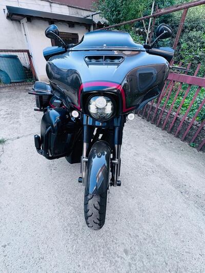 Harley-Davidson 117 Street Glide (2018 - 20) - FLHXSE usata