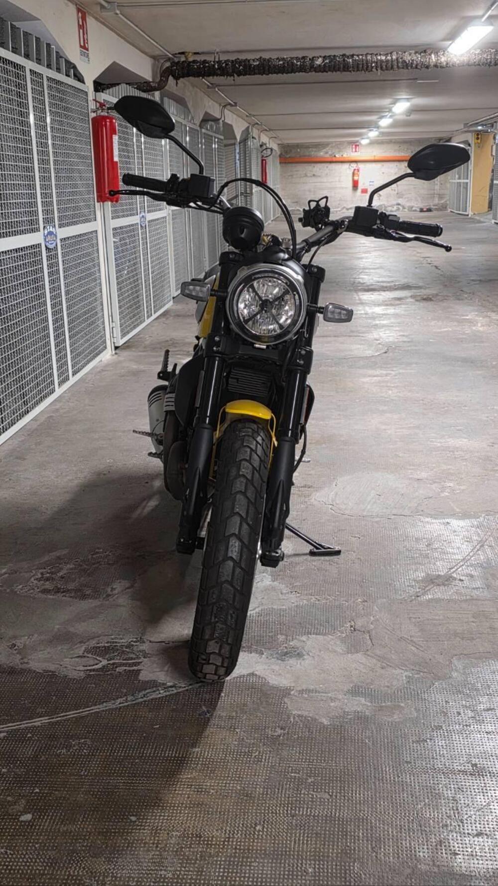 Ducati Scrambler 800 Icon (2021 - 22) (4)