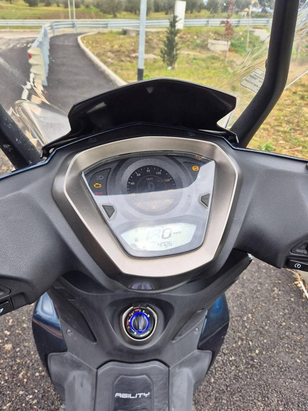 Kymco Agility 300i Noodoe (2021 - 24) (5)