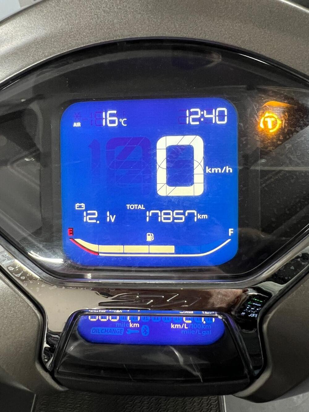 Honda SH 350 (2021 - 24) (9)