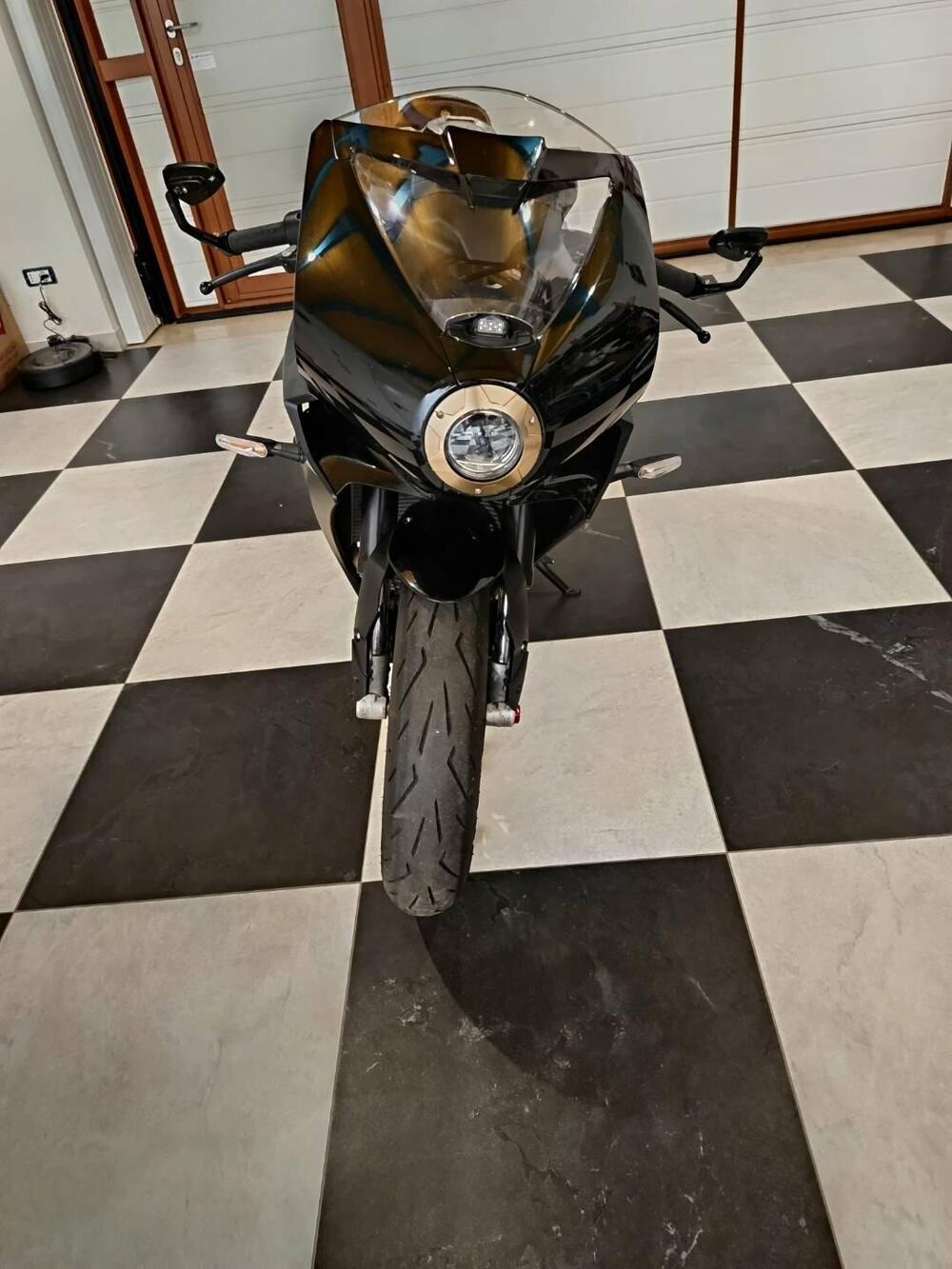 MV Agusta Superveloce 800 S (2021 - 25) (2)